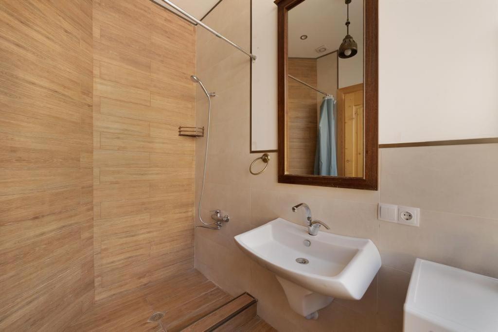 Duplex Opera 3