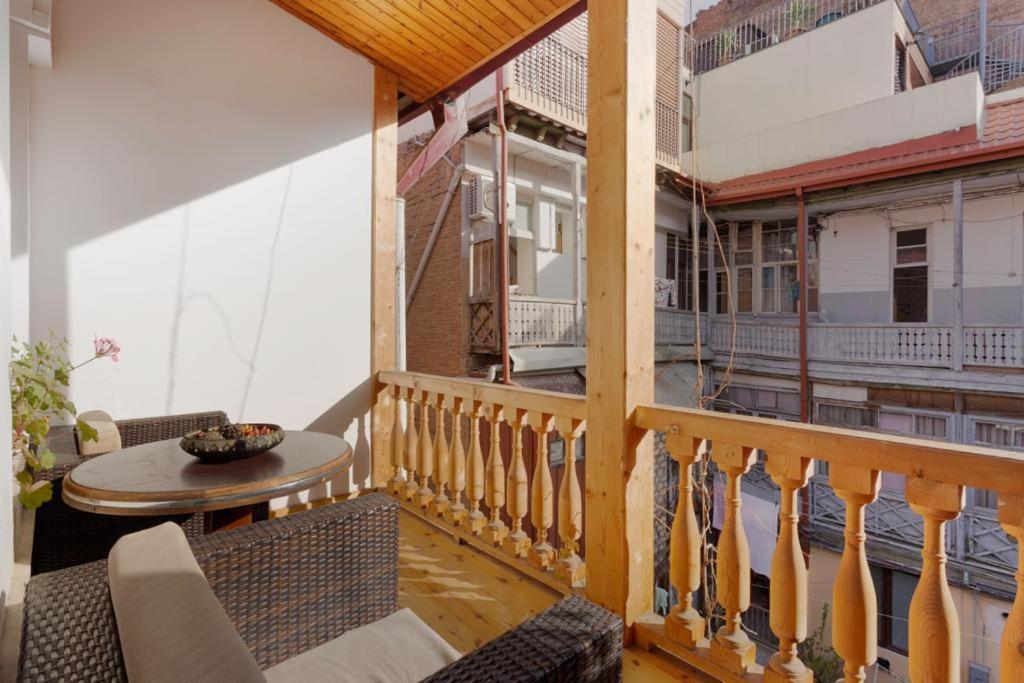 Apartament Duplex Opera 3 *