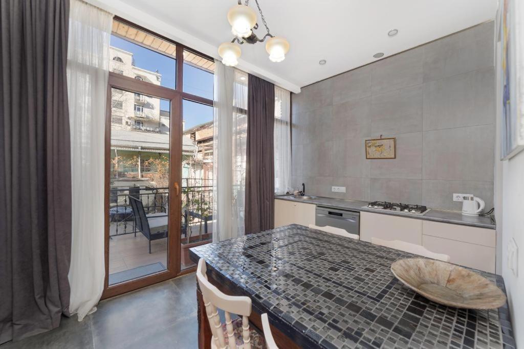 Duplex Opera 3 Tbilisi
